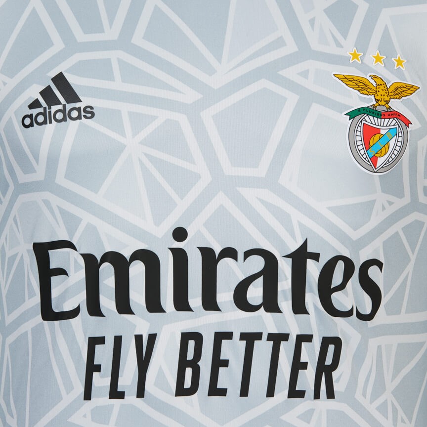 SL Benfica 2022-23 GK 1 Kit