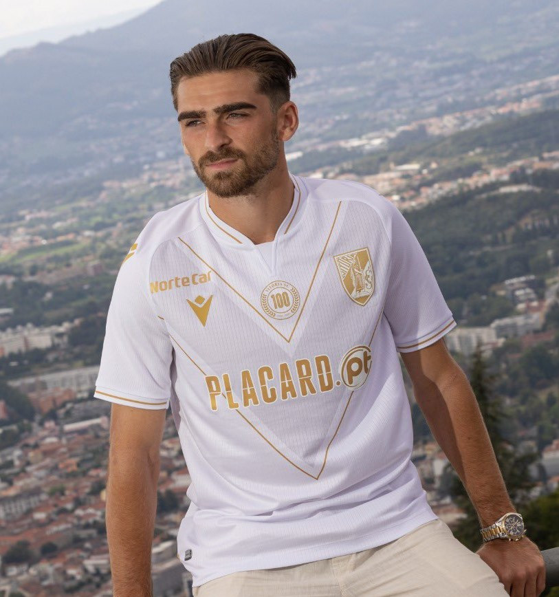 Vitória SC 2022-23 Home Kit