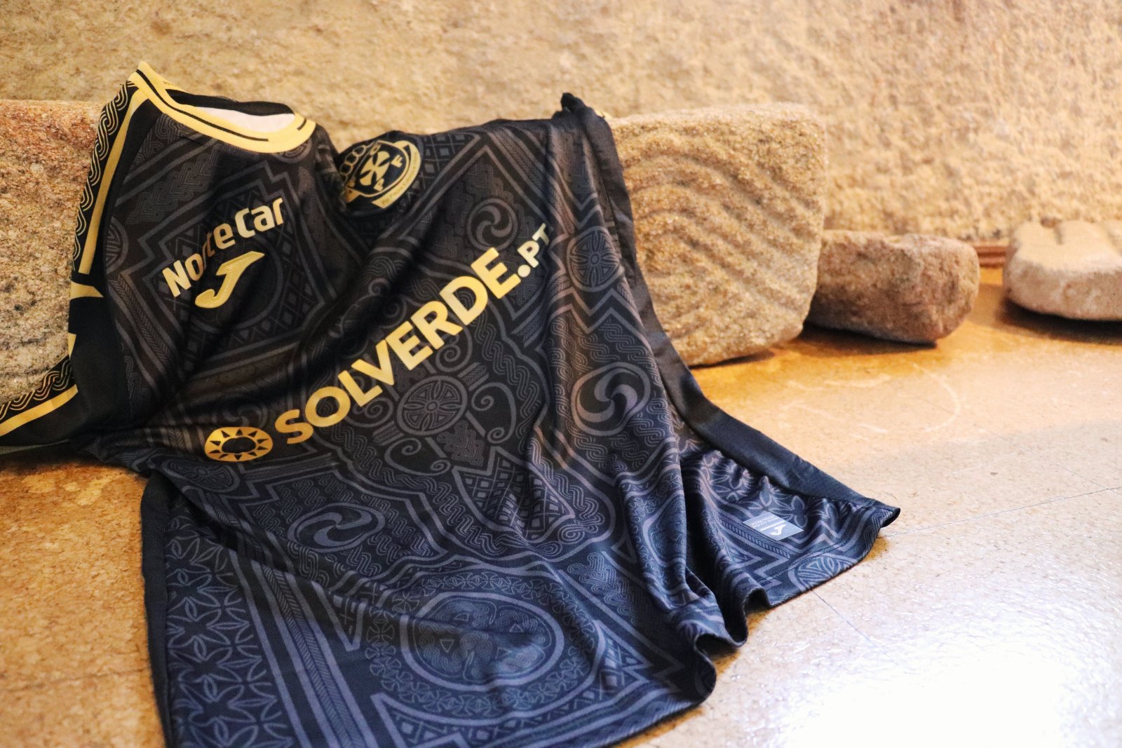 Paços de Ferreira 2022-23 Away Kit