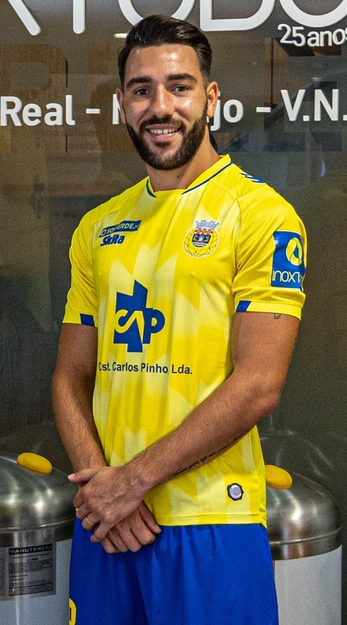 FC Arouca 2022-23 Home Kit