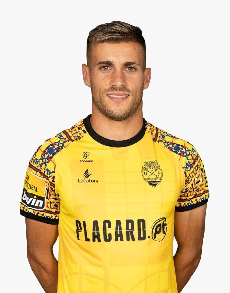 GD Chaves 2022-23 Away Kit