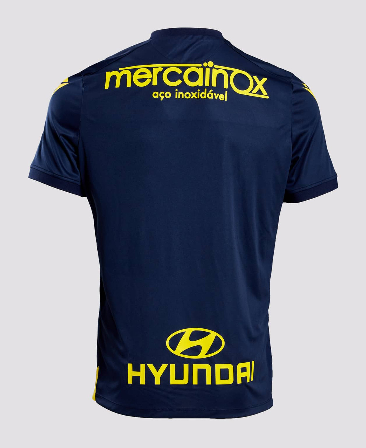 Famalicão 2022-23 Away Kit