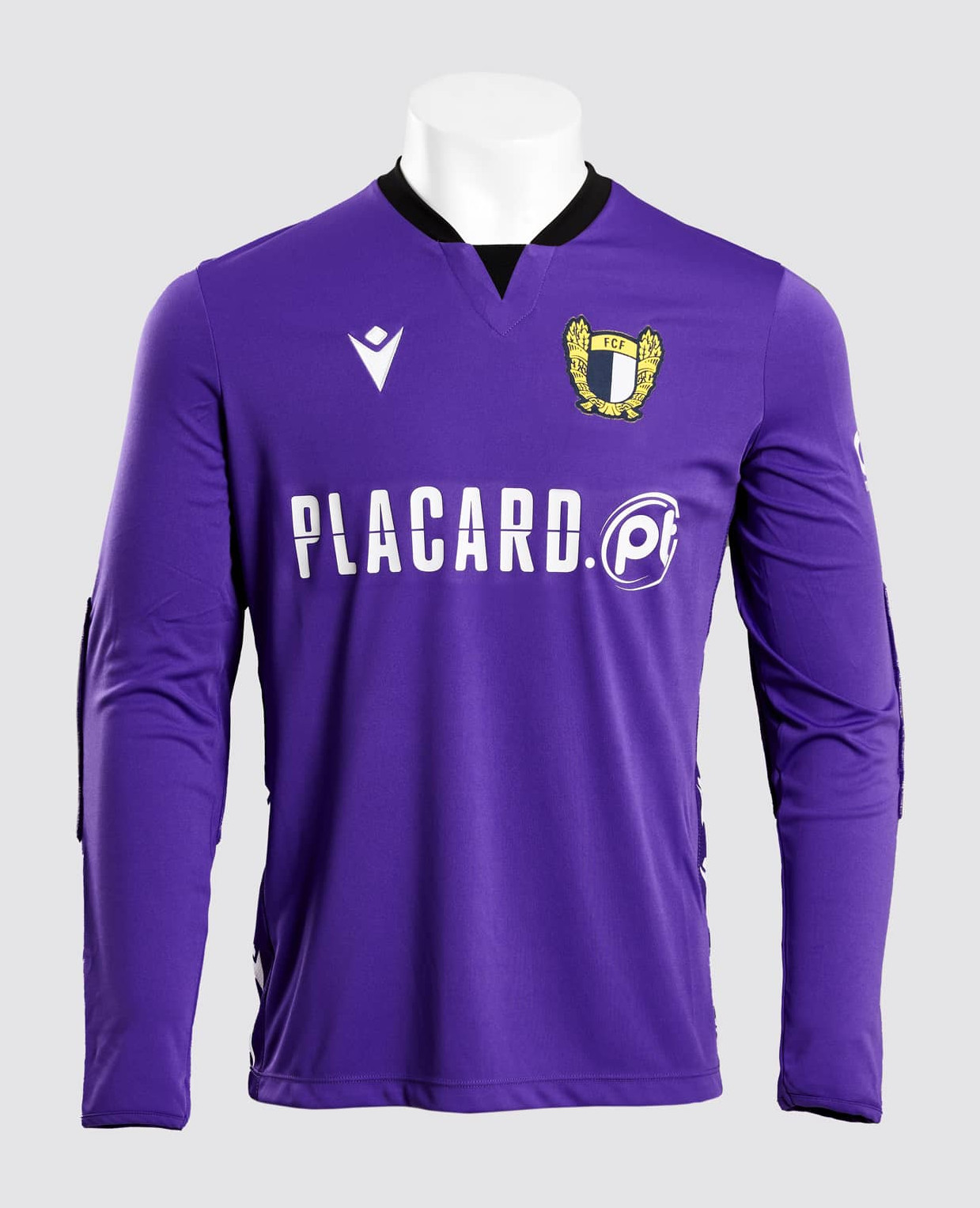 Famalicão 2022-23 GK 2 Kit