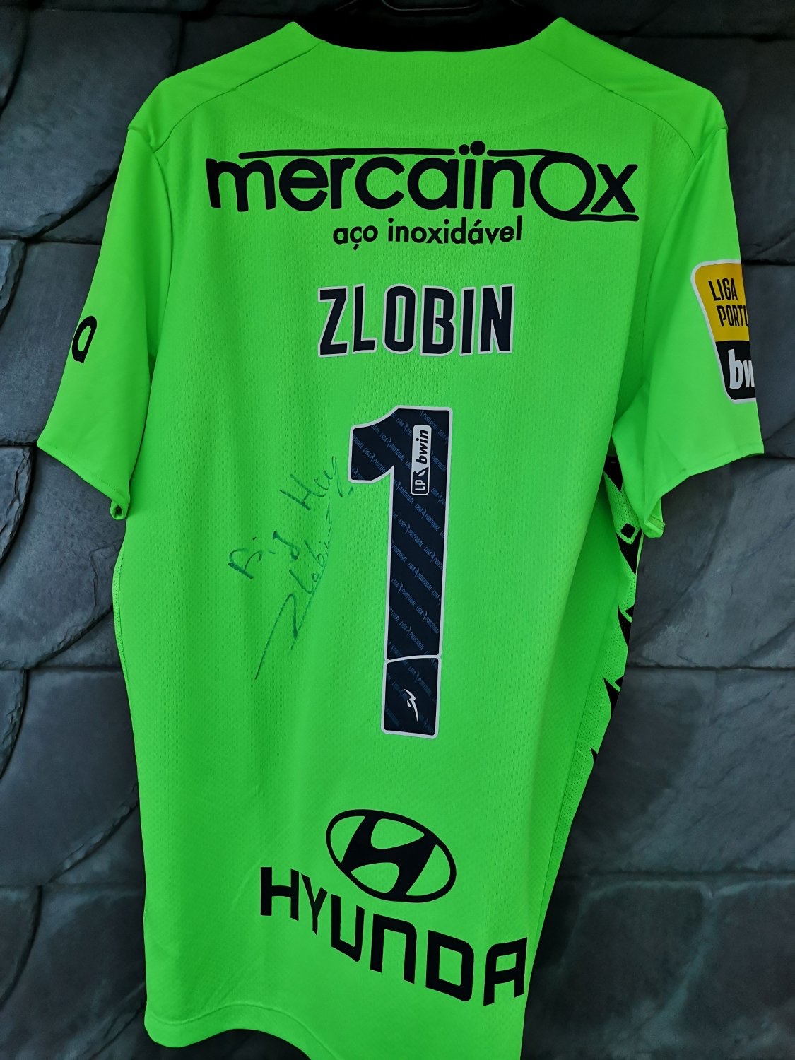 Famalicão 2022-23 GK 3 Kit