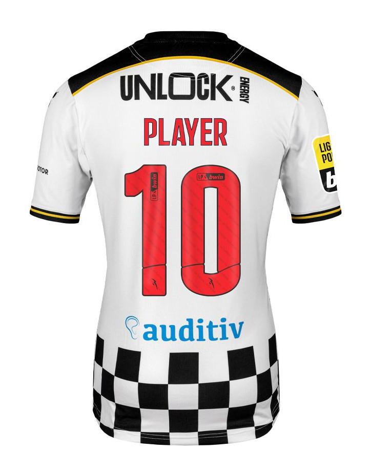 Boavista 2021-22 Home Kit