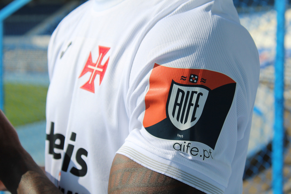 CF Os Belenenses 2021-22 Away Kit