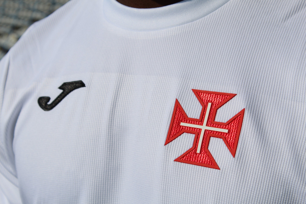 CF Os Belenenses 2021-22 Away Kit