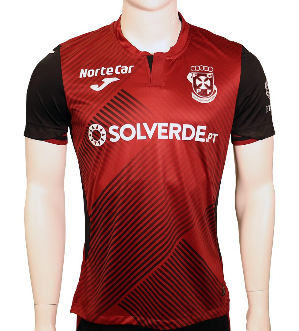 Paços de Ferreira 2021-22 Away Kit