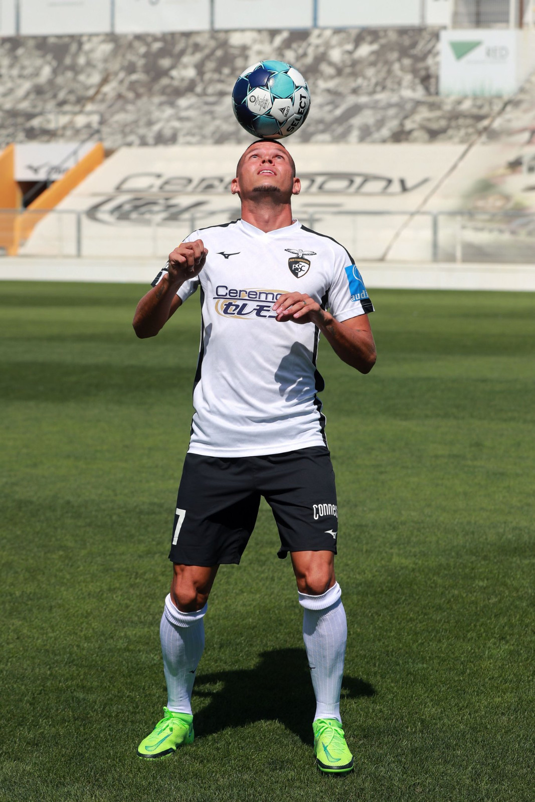 Portimonense 2021-22 Away Kit