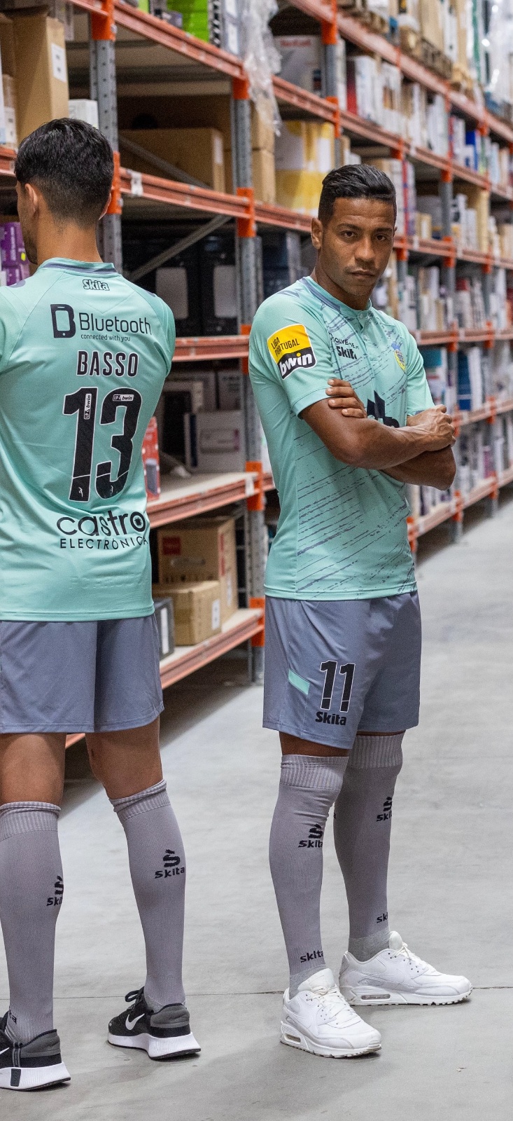 FC Arouca 2021-22 Away Kit