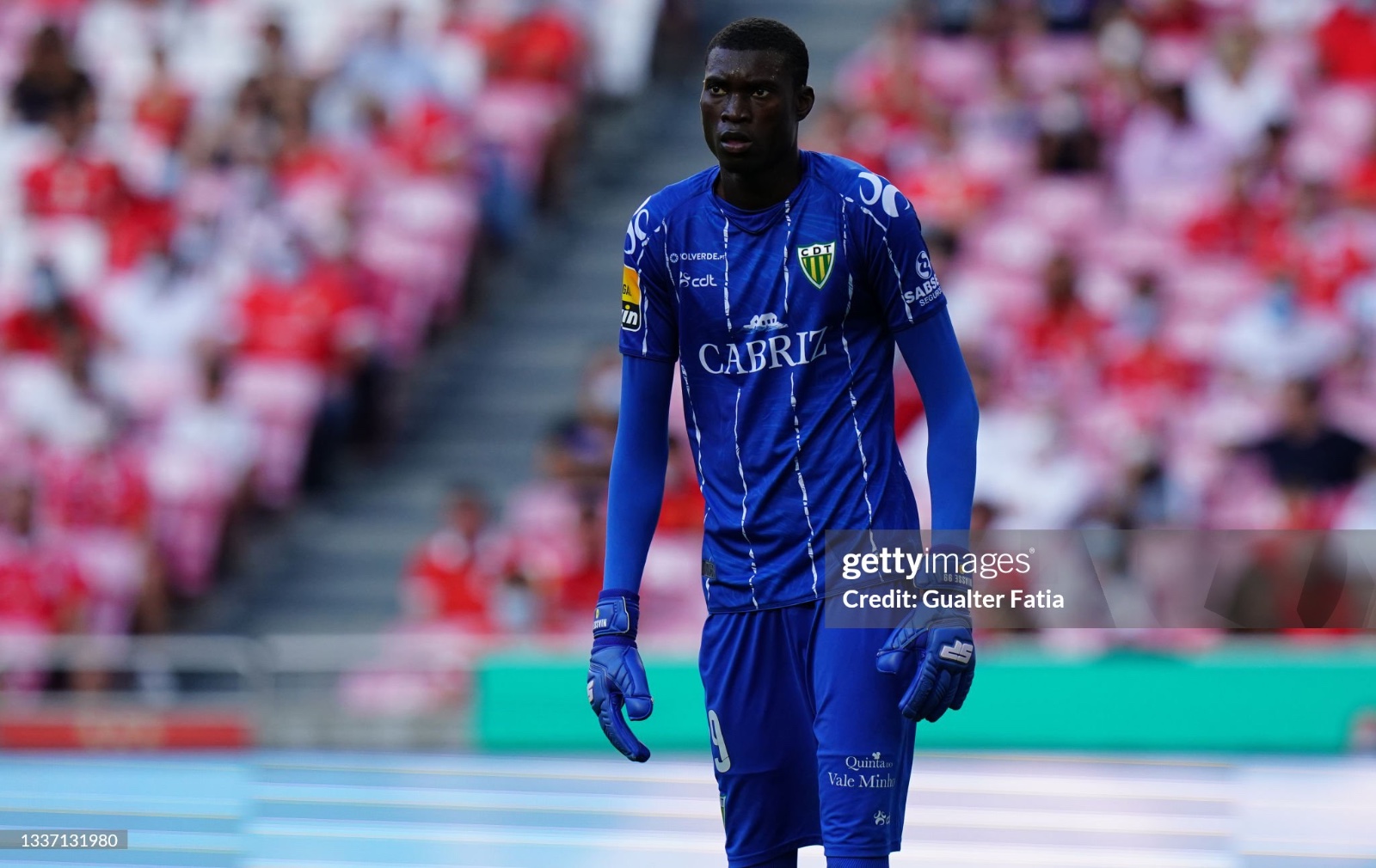 CD Tondela 2021-22 GK 2 Kit
