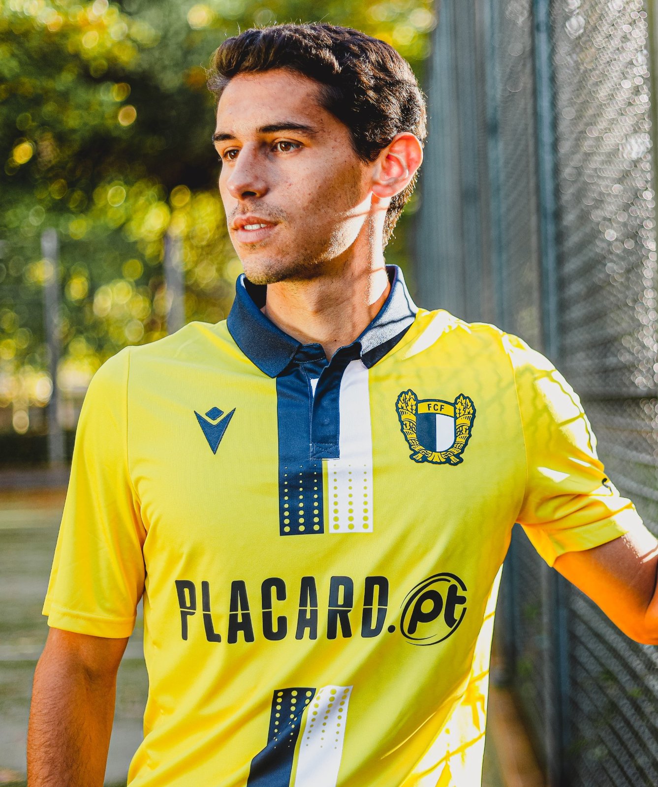 Famalicão 2021-22 Third Kit