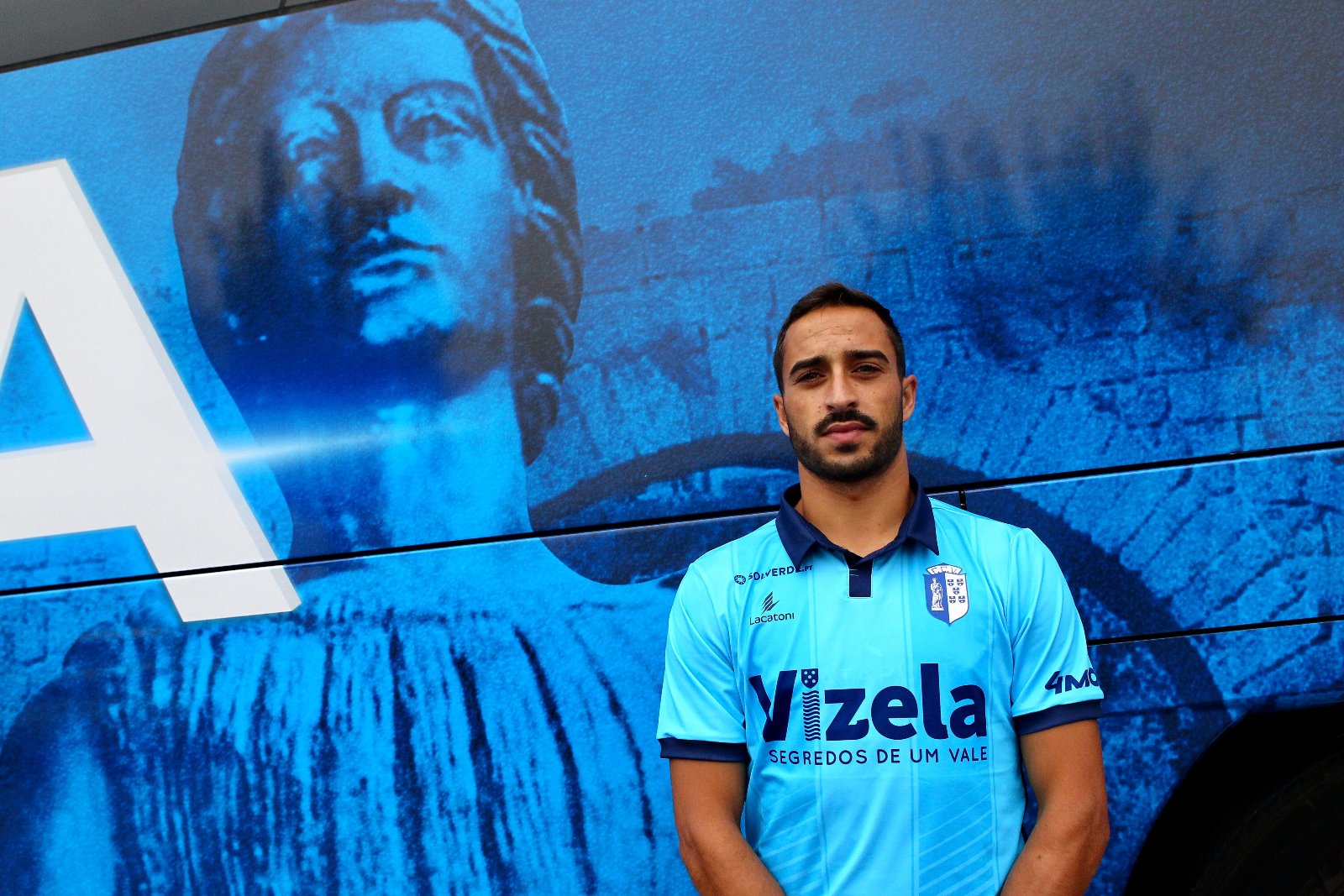 FC Vizela 2021-22 Home Kit