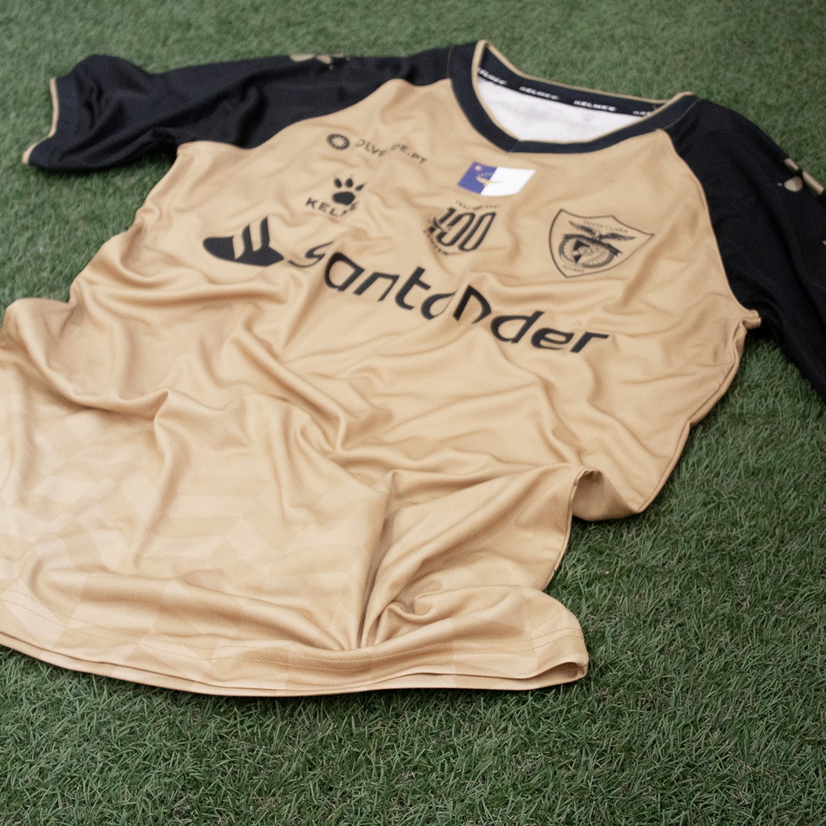 Santa Clara 2020-21 Away Kit