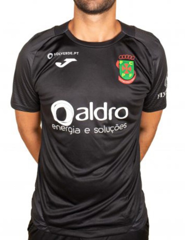 Paços de Ferreira 2020-21 GK 1 Kit