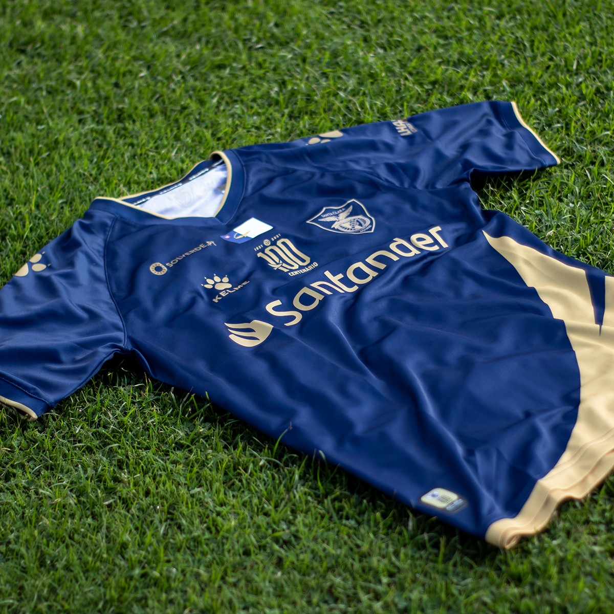 Santa Clara 2020-21 Third Kit