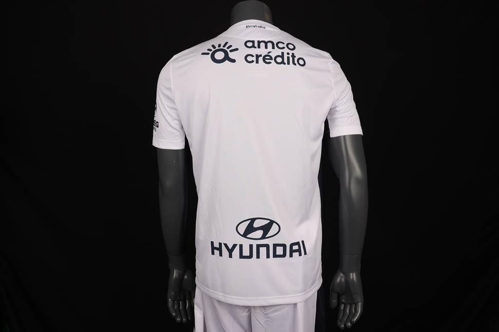 Famalicão 2020-21 Home Kit