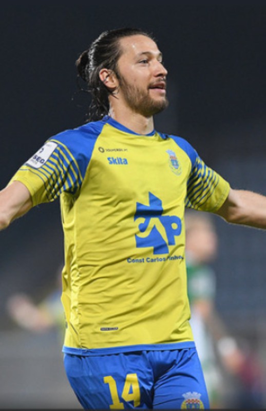 FC Arouca 2020-21 Home Kit