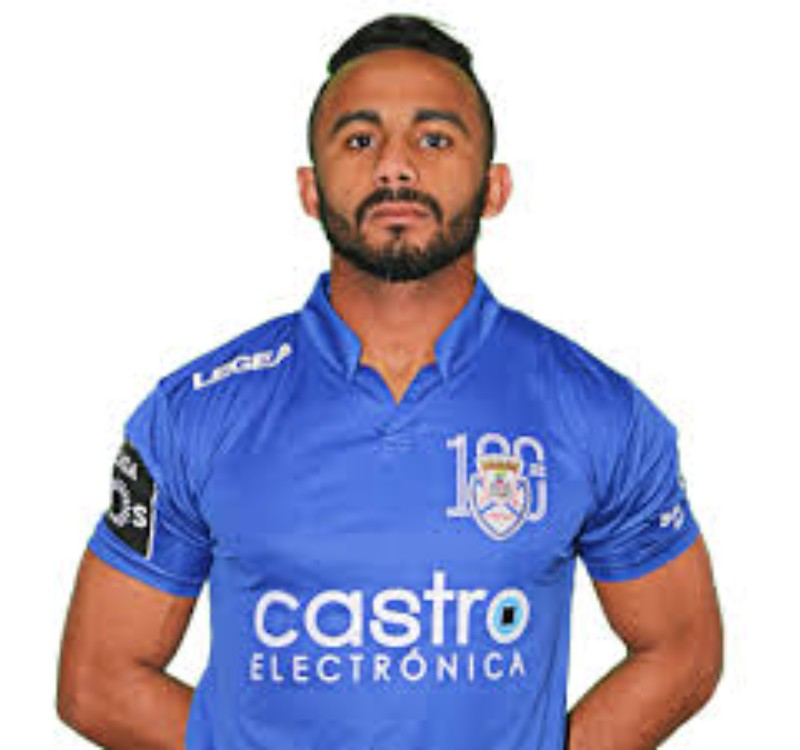 CD Feirense 2018-19 Home Kit