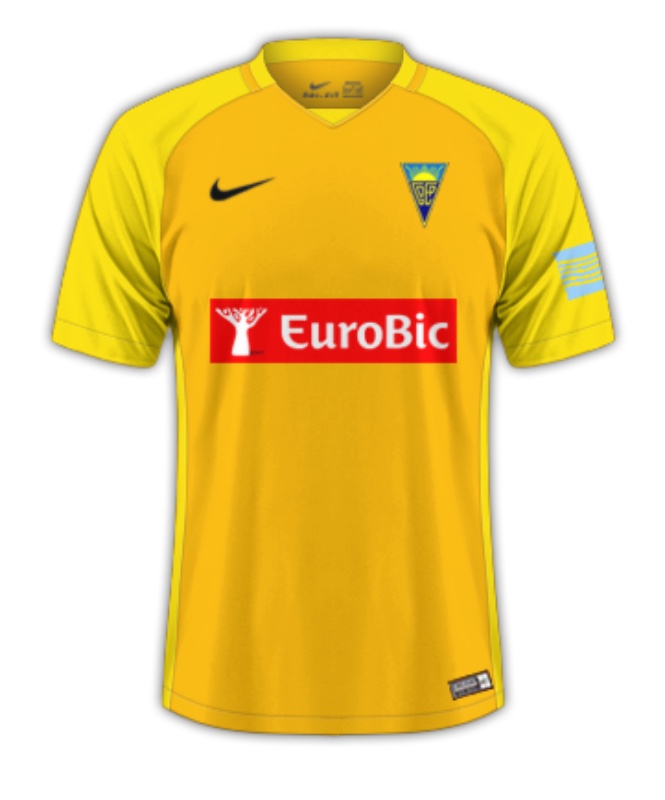 Estoril Praia 2017-18 Home Kit