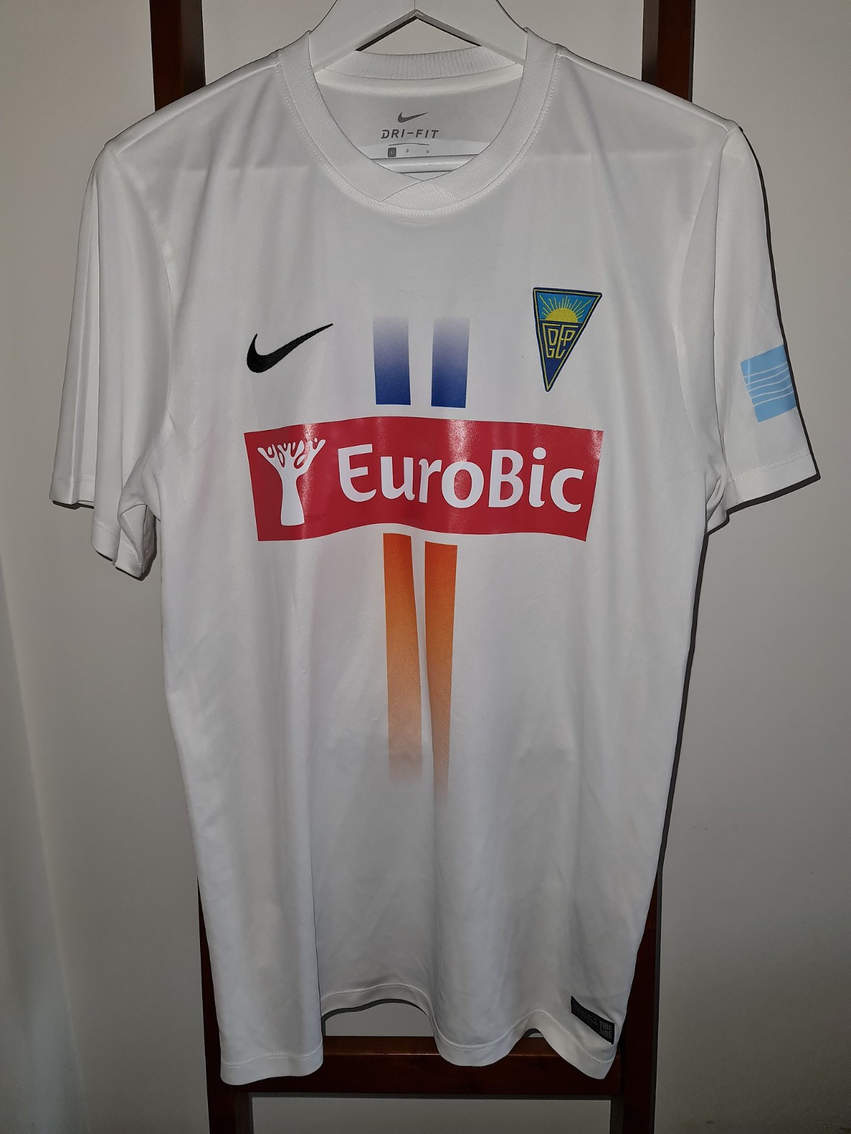 Estoril Praia 2017-18 Third Kit