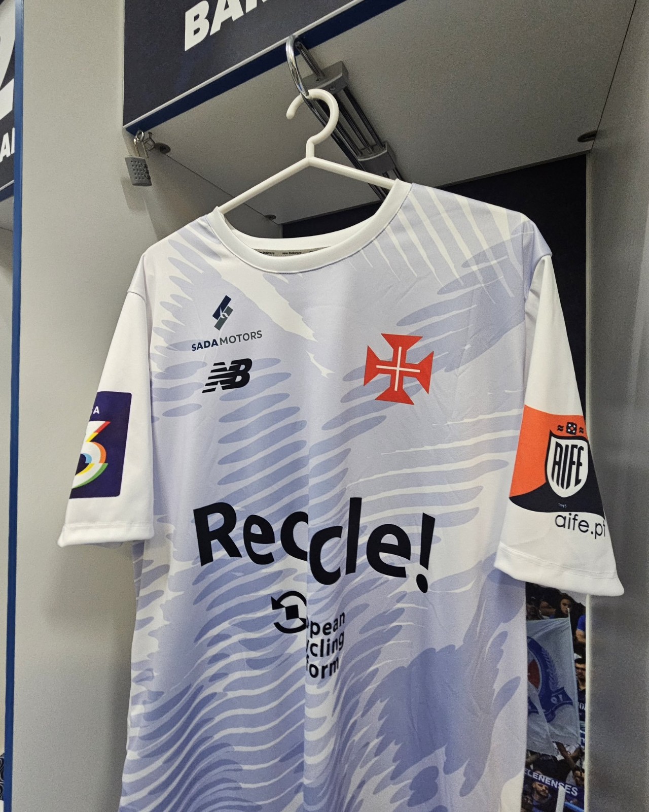 CF Os Belenenses 2024-25 Away Kit