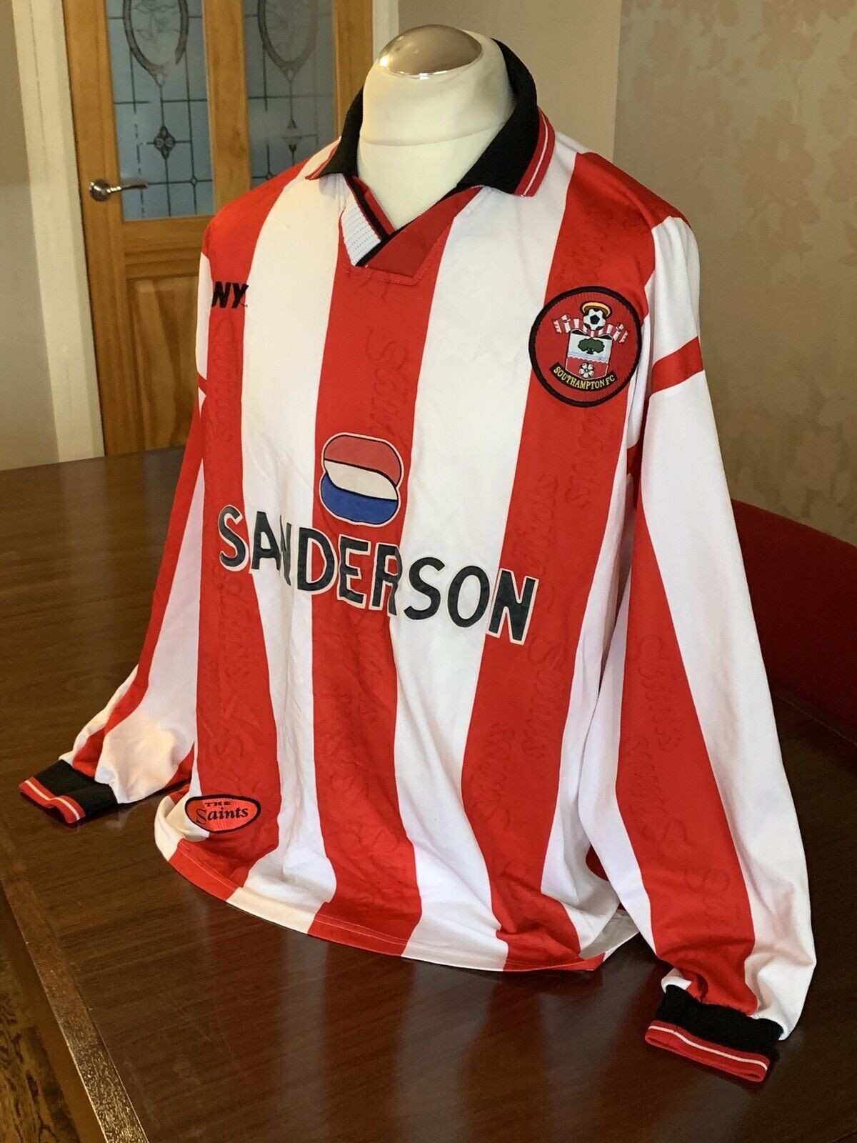 Southampton FC 1997-98 Home Kit