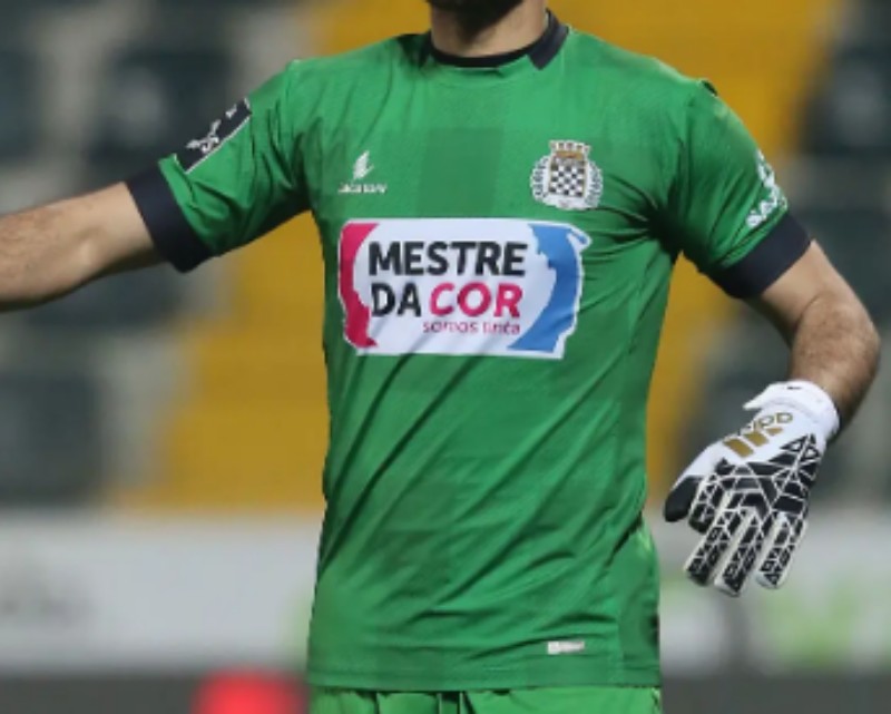 Boavista 2016-17 GK Home Kit