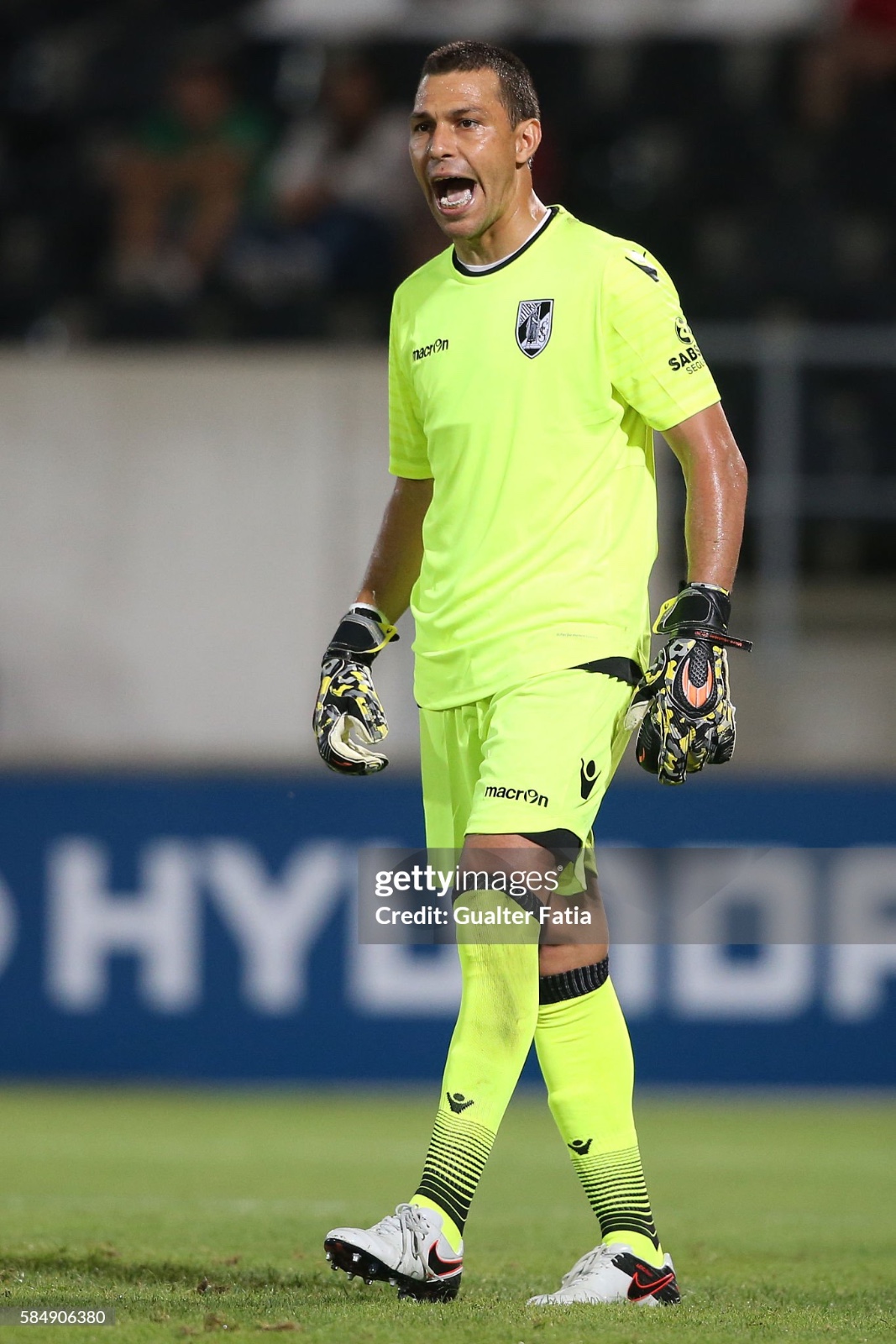 Vitória SC 2016-17 GK 1 Kit