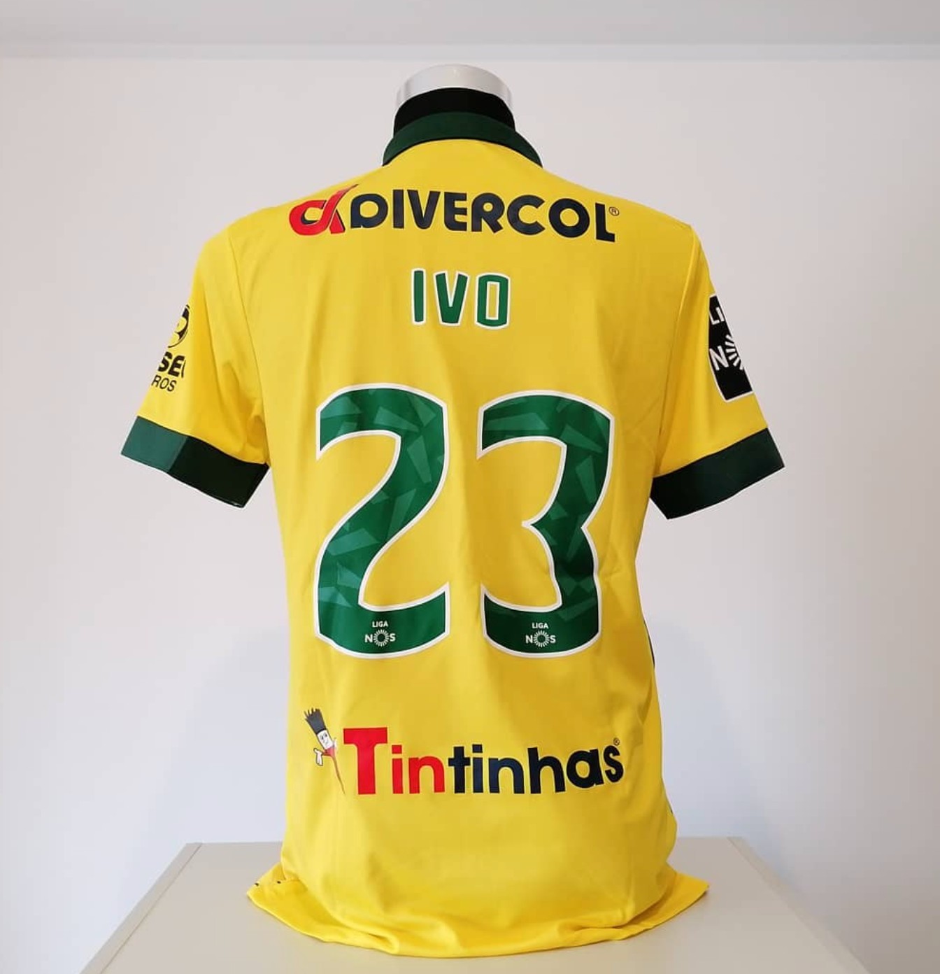 Paços de Ferreira 2016-17 Home Kit