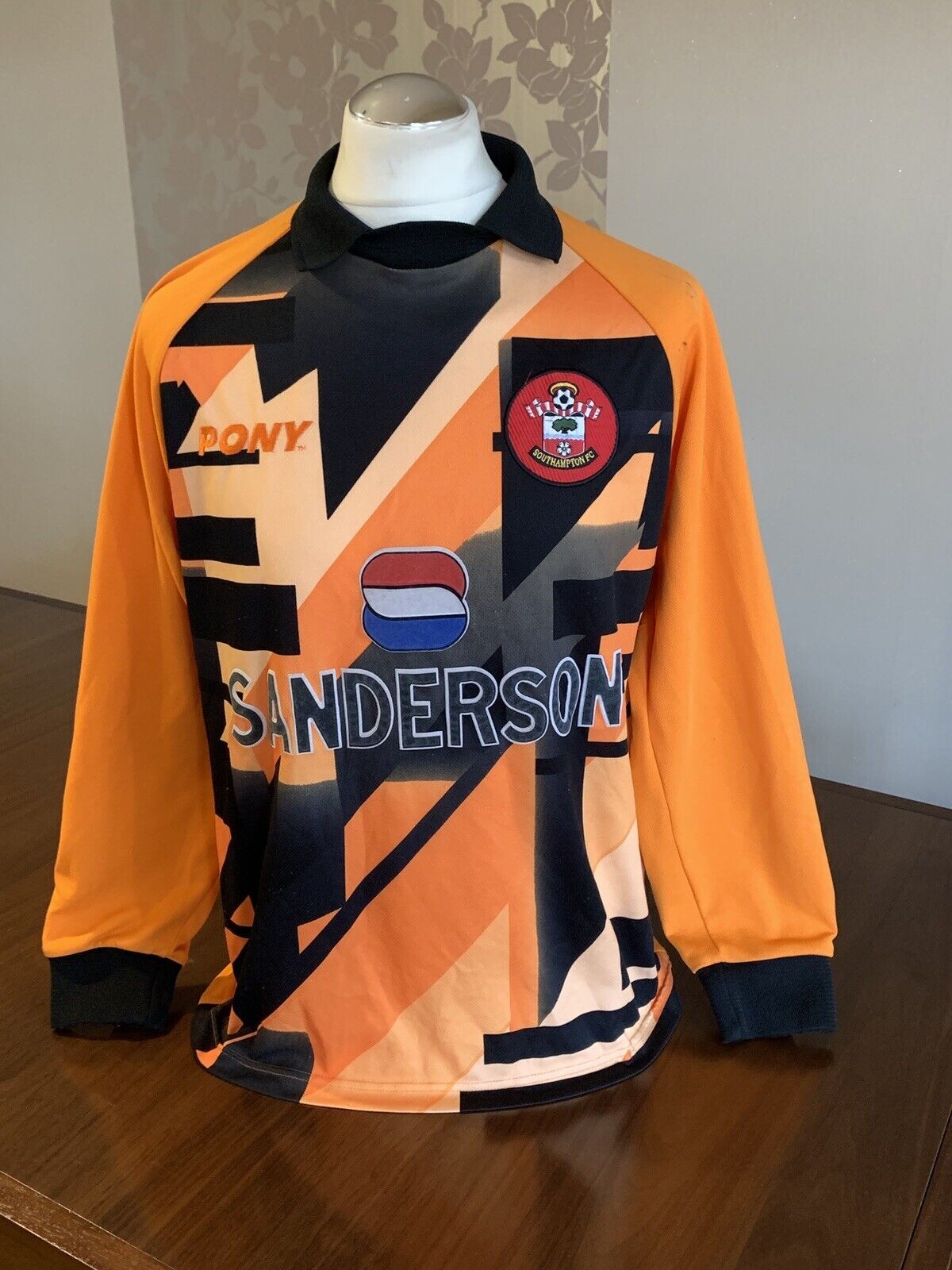 Southampton FC 1997-98 GK 1 Kit