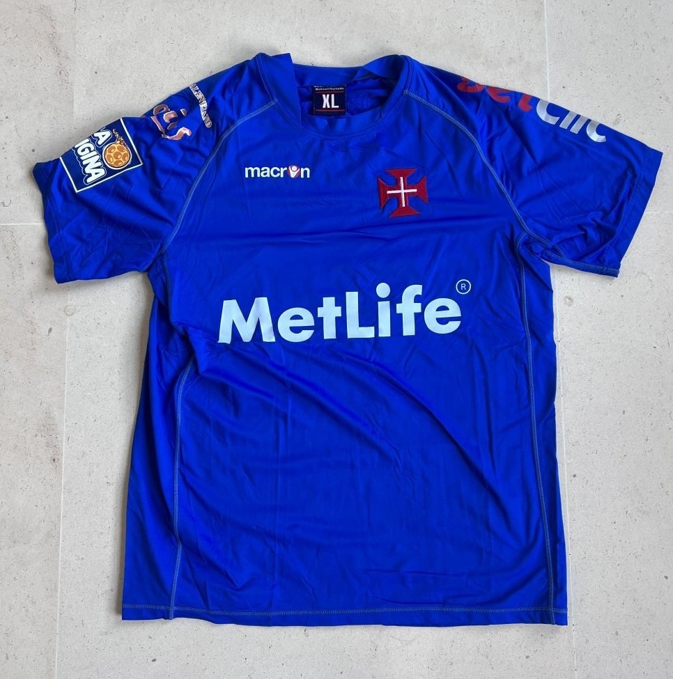 CF Os Belenenses 2010-11 Home Kit
