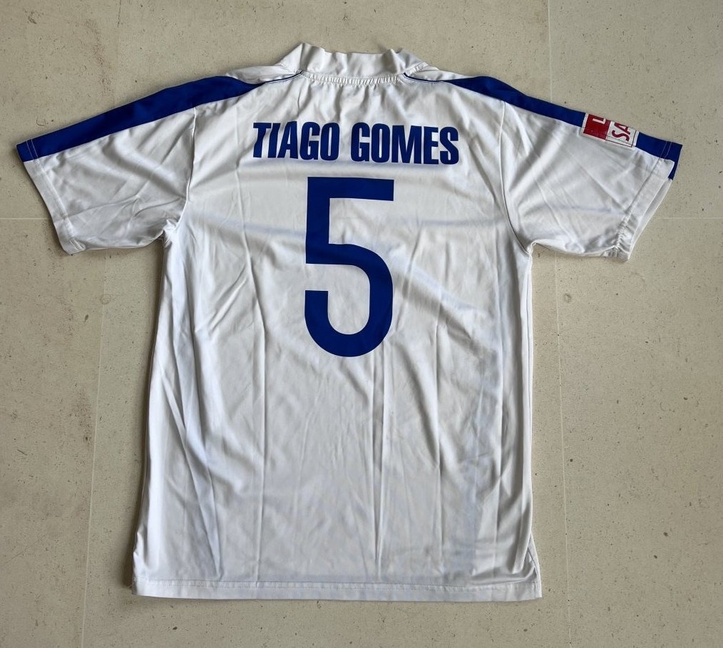 CF Os Belenenses 2009-10 Away Kit