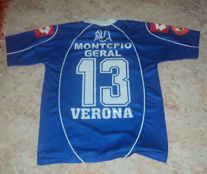 CF Os Belenenses 2003-04 Home Kit
