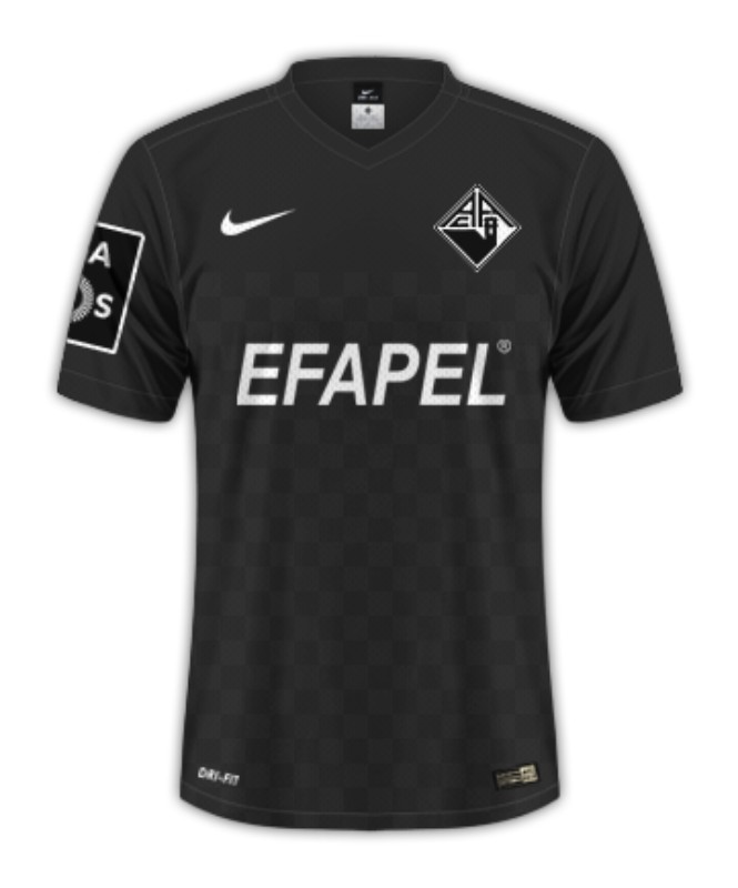 Académica de Coimbra 2015-16 Home Kit