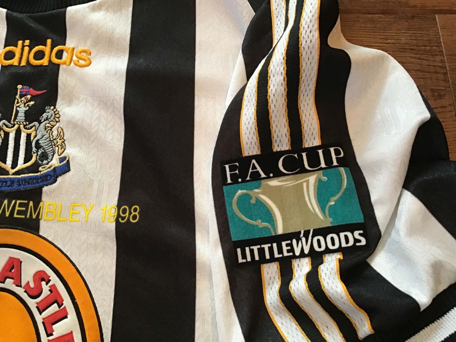 Newcastle United 1997-98 FA Cup Final Kit