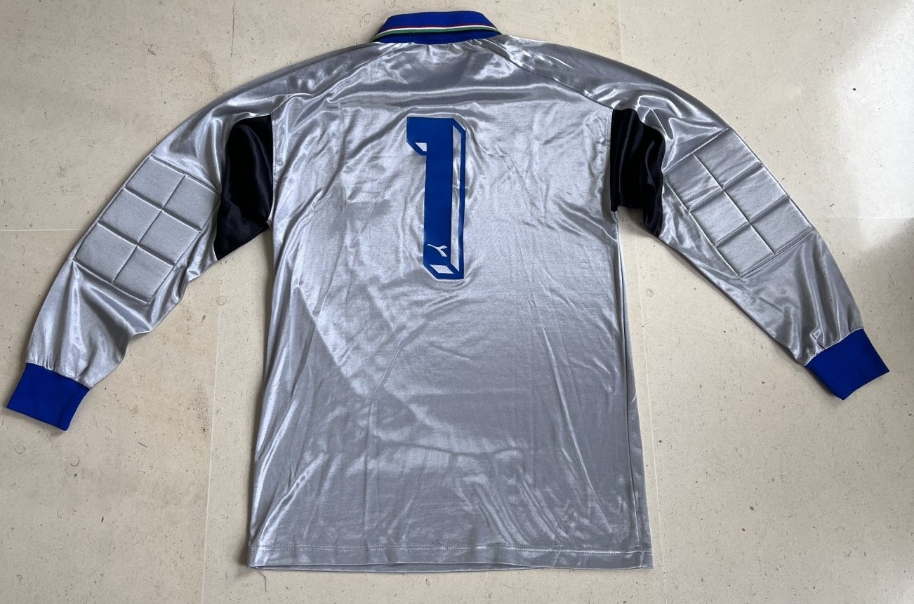 CF Os Belenenses 1990-91 GK Kit