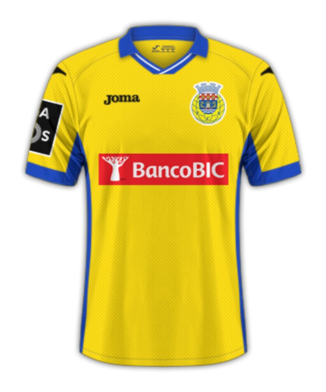 FC Arouca 2015-16 Home Kit