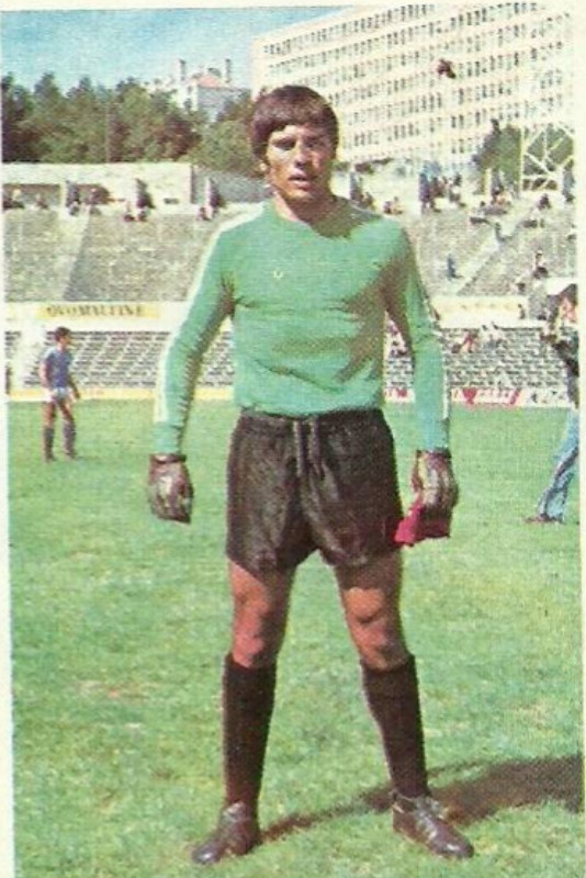 CF Os Belenenses 1977-78 GK 2 Kit