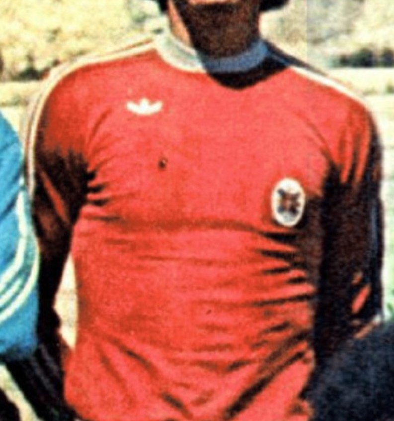 CF Os Belenenses 1976-77 GK 1 Kit