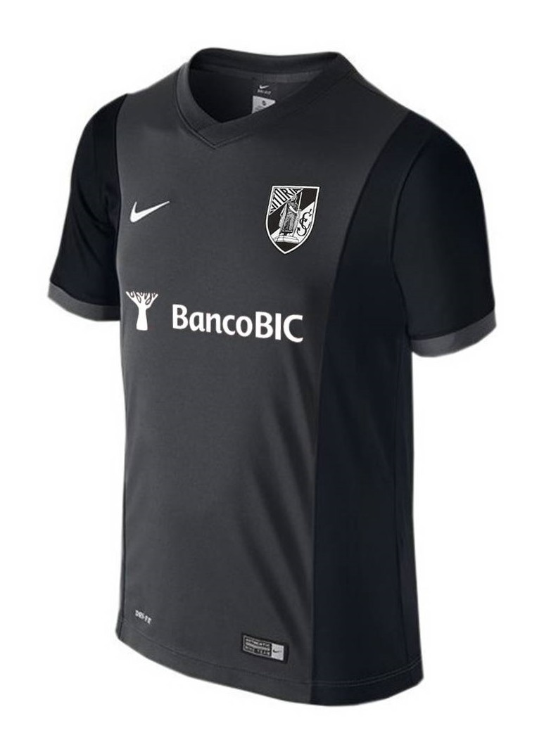 Vitória SC 2014-15 Away Kit