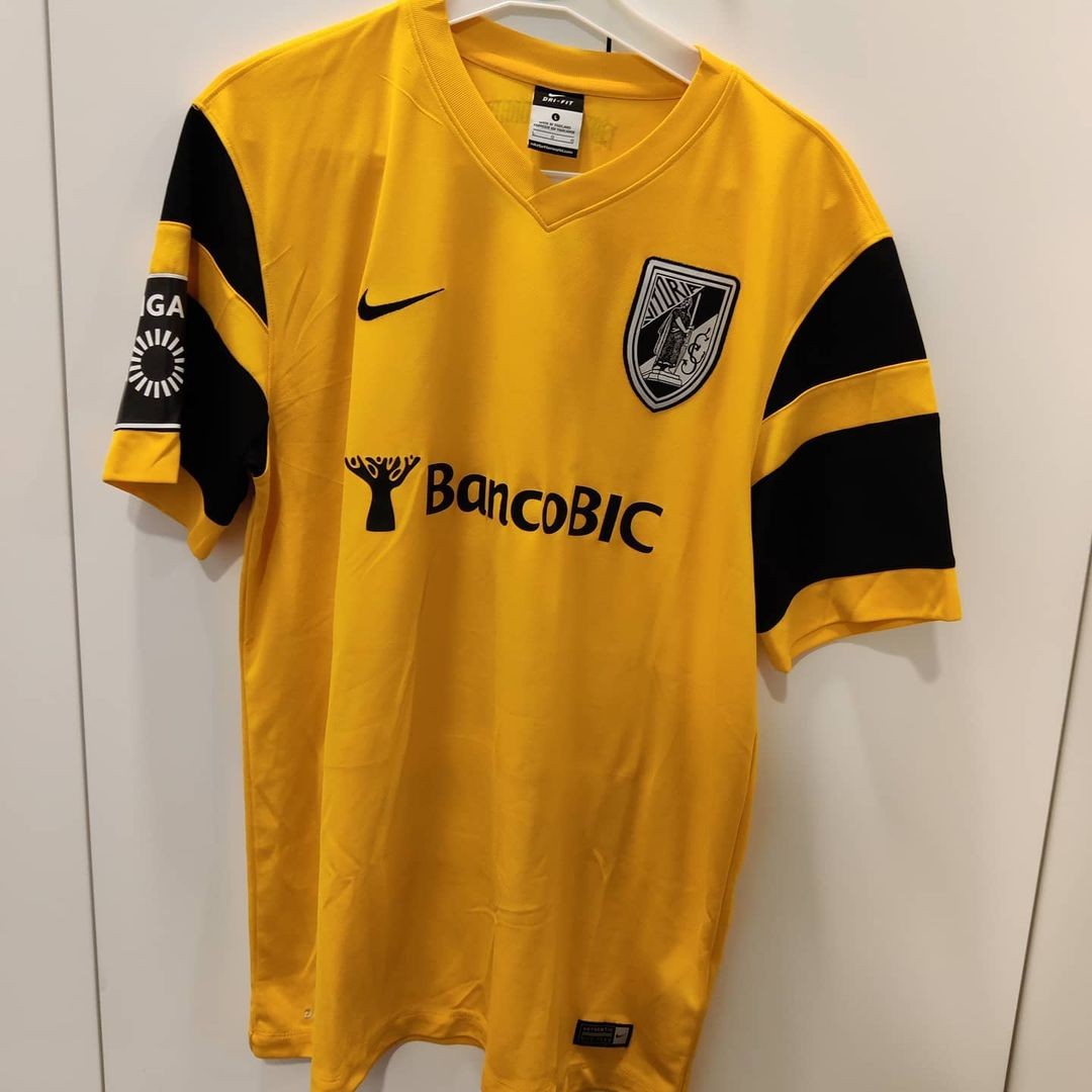 Vitória SC 2014-15 GK Kit