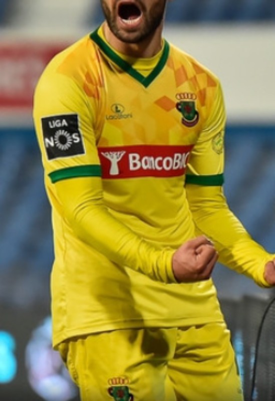 Paços de Ferreira 2014-15 Home Kit