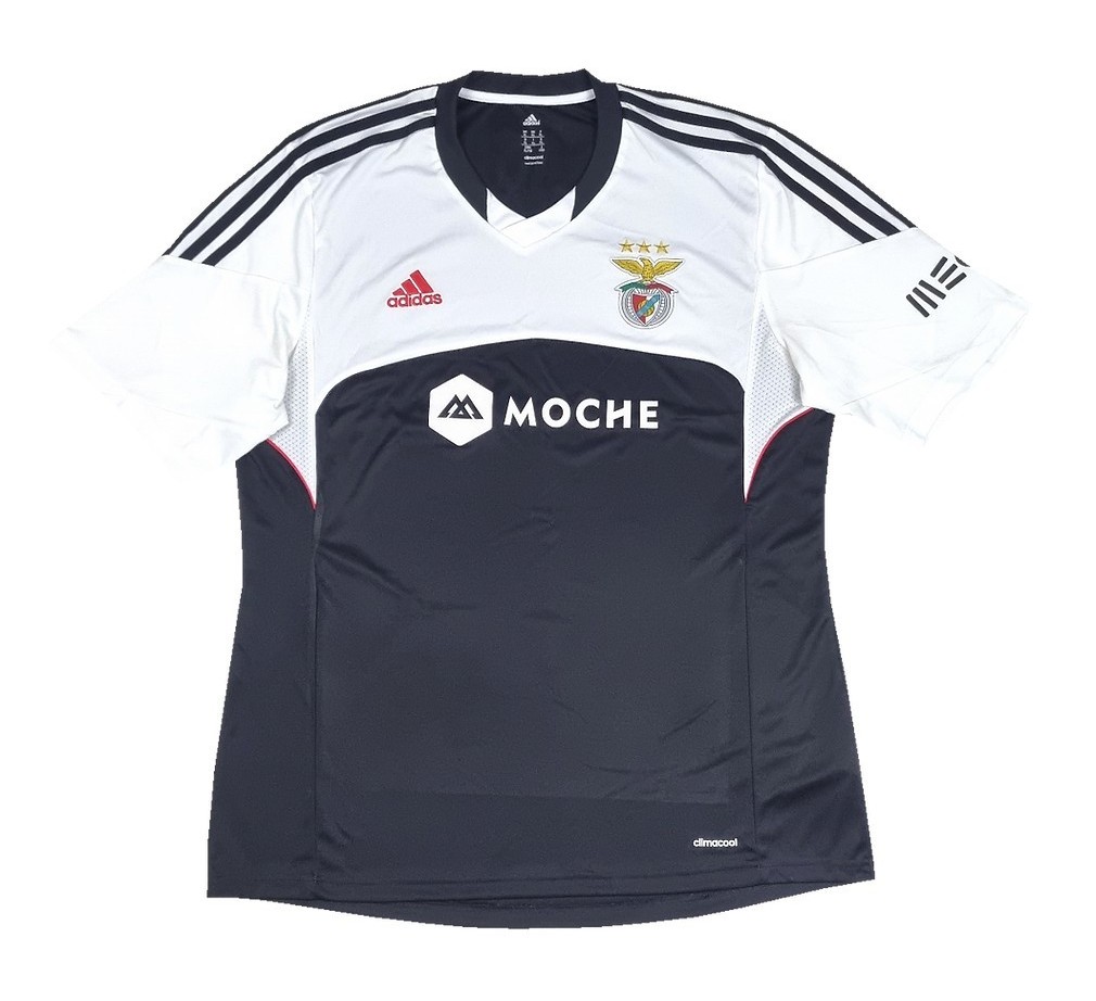 SL Benfica 2013-14 Away Kit