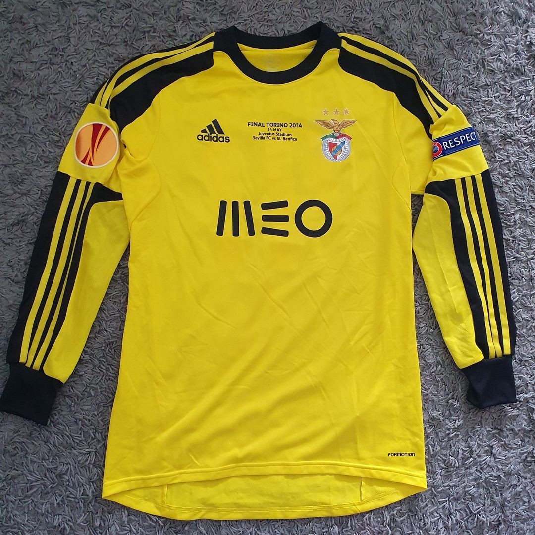 SL Benfica 2013-14 Europa League Final GK Kit