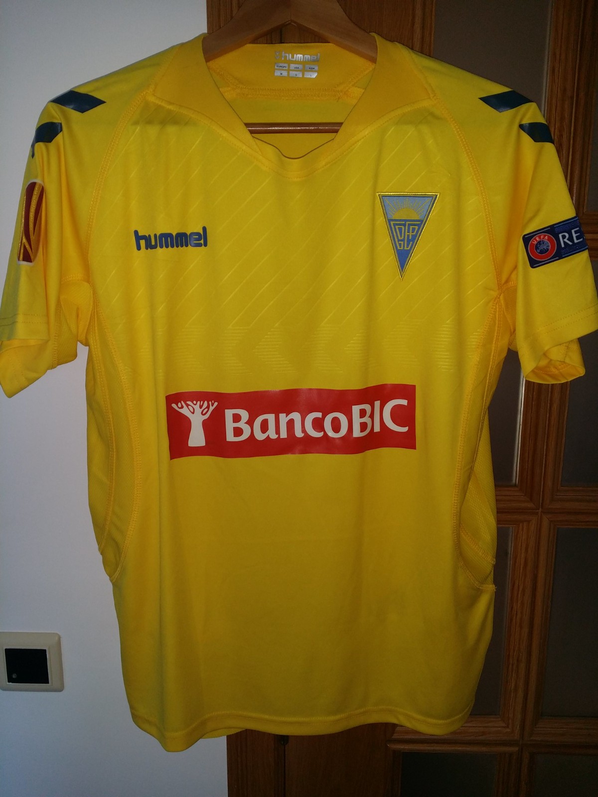 Estoril Praia 2013-14 Home Kit