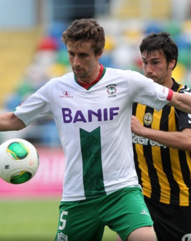 Maritimo 2012-13 Away Kit