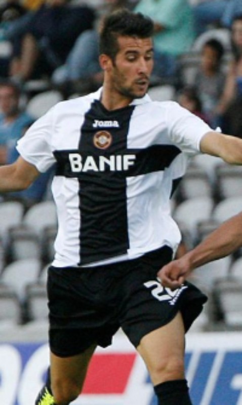 CD Nacional 2011-12 Home Kit