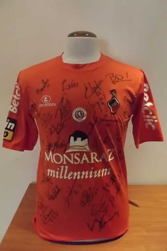 SC Olhanense 2011-12 GK 1 Kit