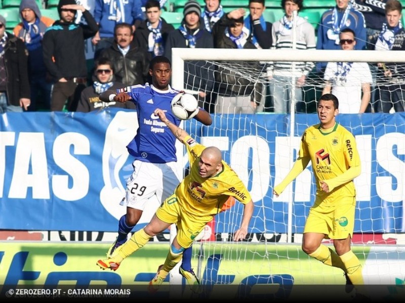 CD Feirense 2011-12 Home 4 Kit